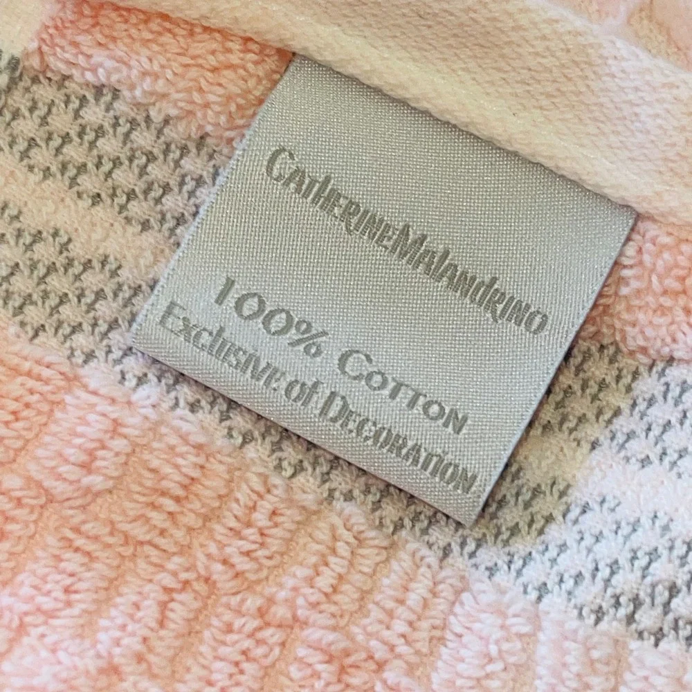 Catherine Malandrino Washcloth Set 2pc Pink White Textured Cotton Grey Stripe